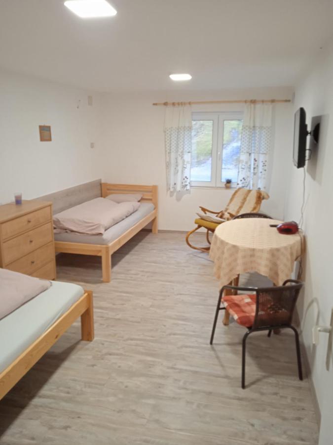 Apartman17 Syrenov Buitenkant foto